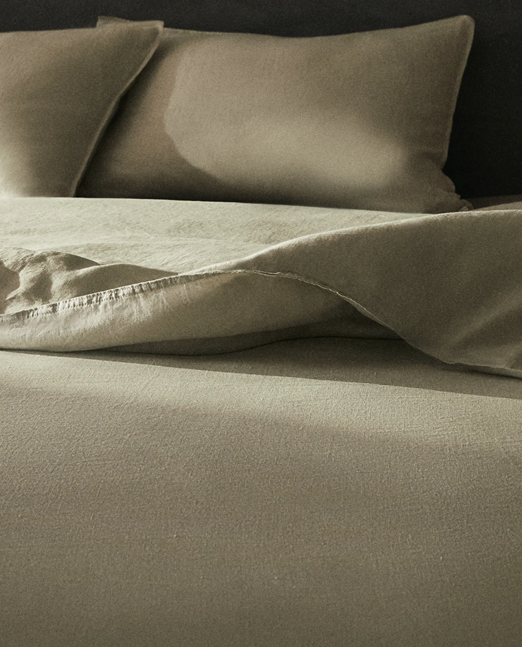 ZARA Home (140 Gsm) Washed Linen Duvet Cover
