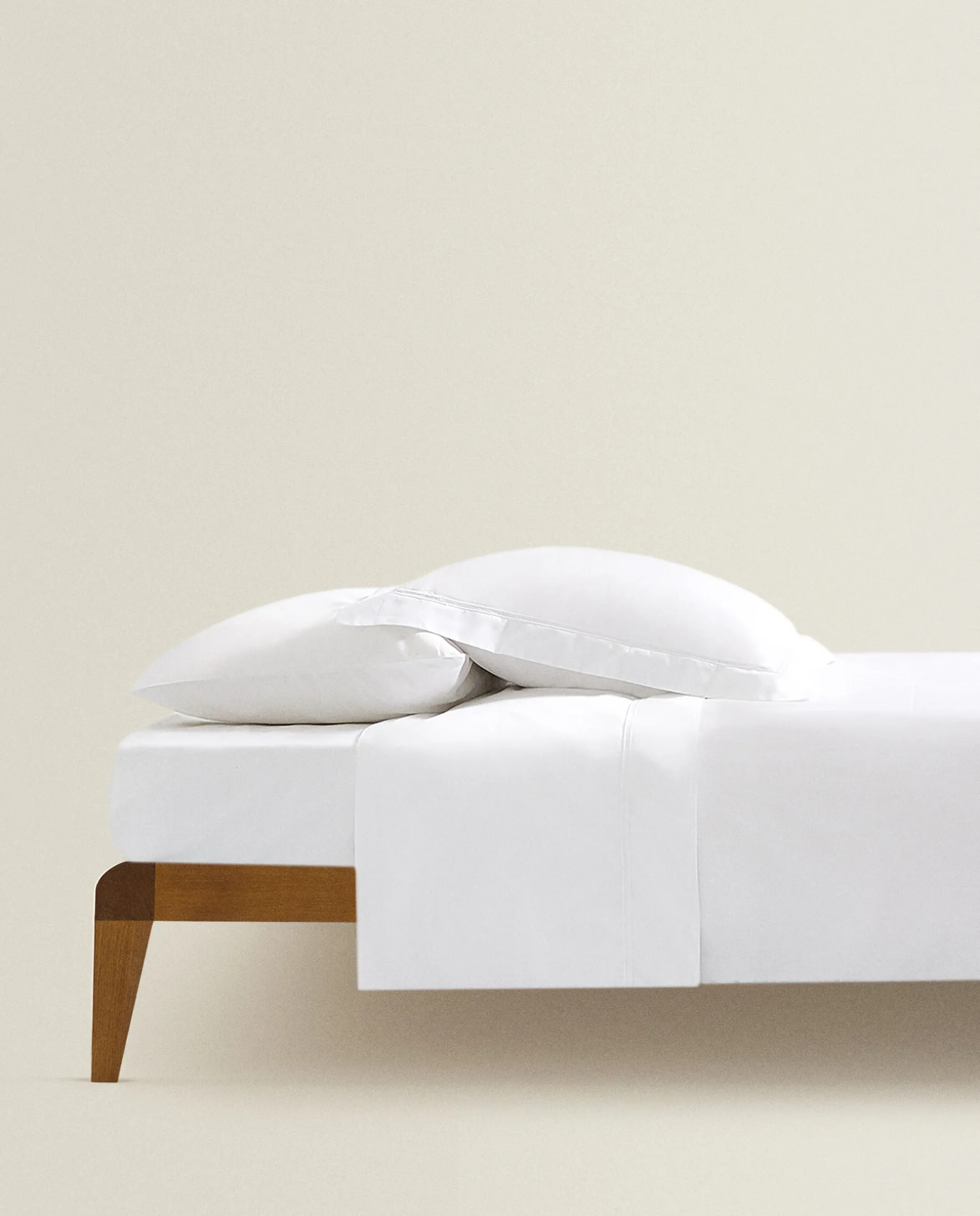 ZARA Home (300 Thread Count) Sateen Fitted Sheet