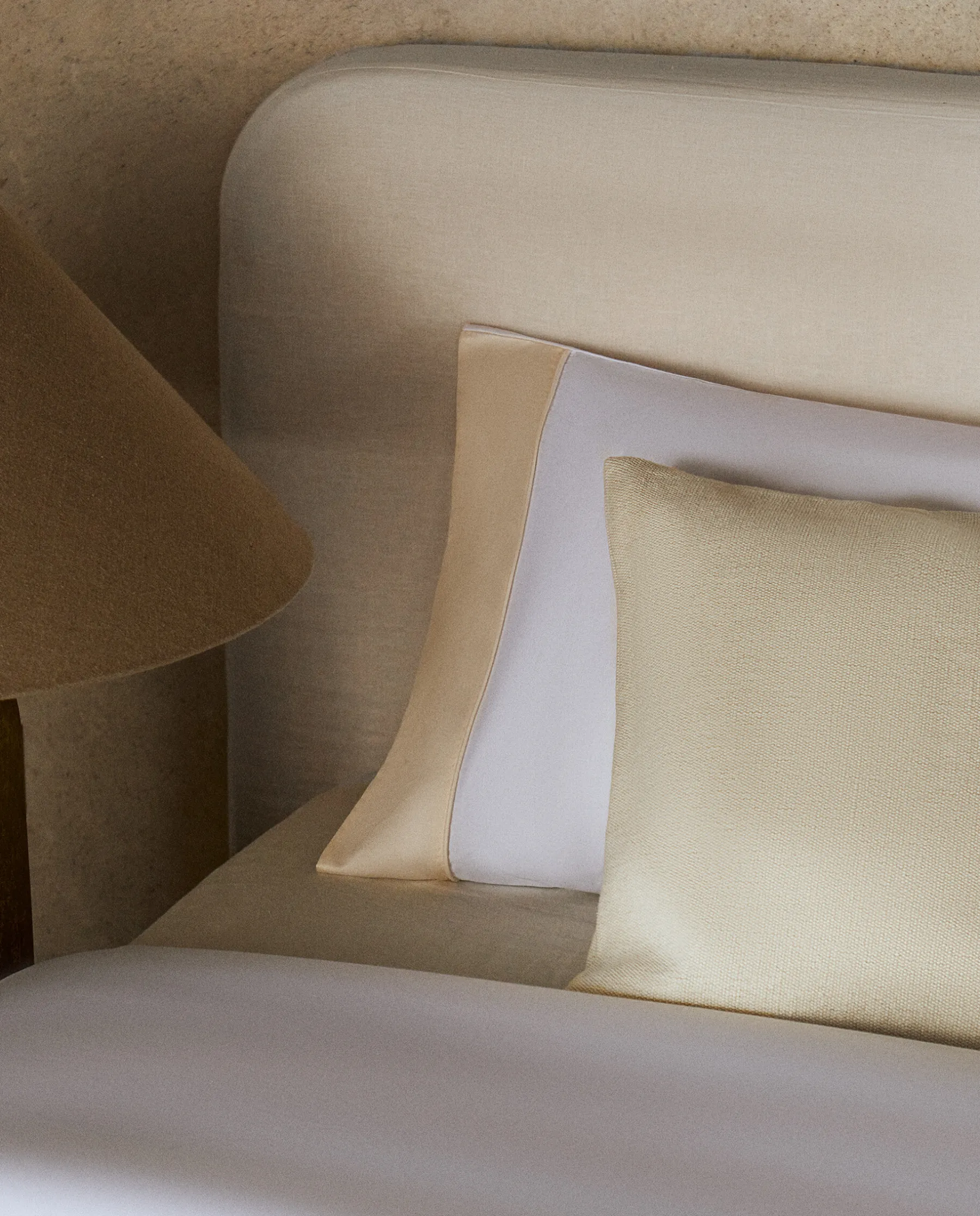 ZARA Home (500 Thread Count) Sateen Pillowcase