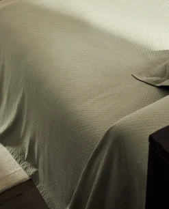 ZARA Home Bedspread With Polka Dot Design