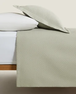 ZARA Home Bedspread With Polka Dot Design