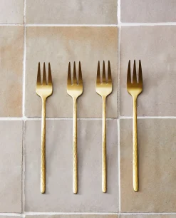 ZARA Home Box 4 Brunch Forks With Hammered Handle
