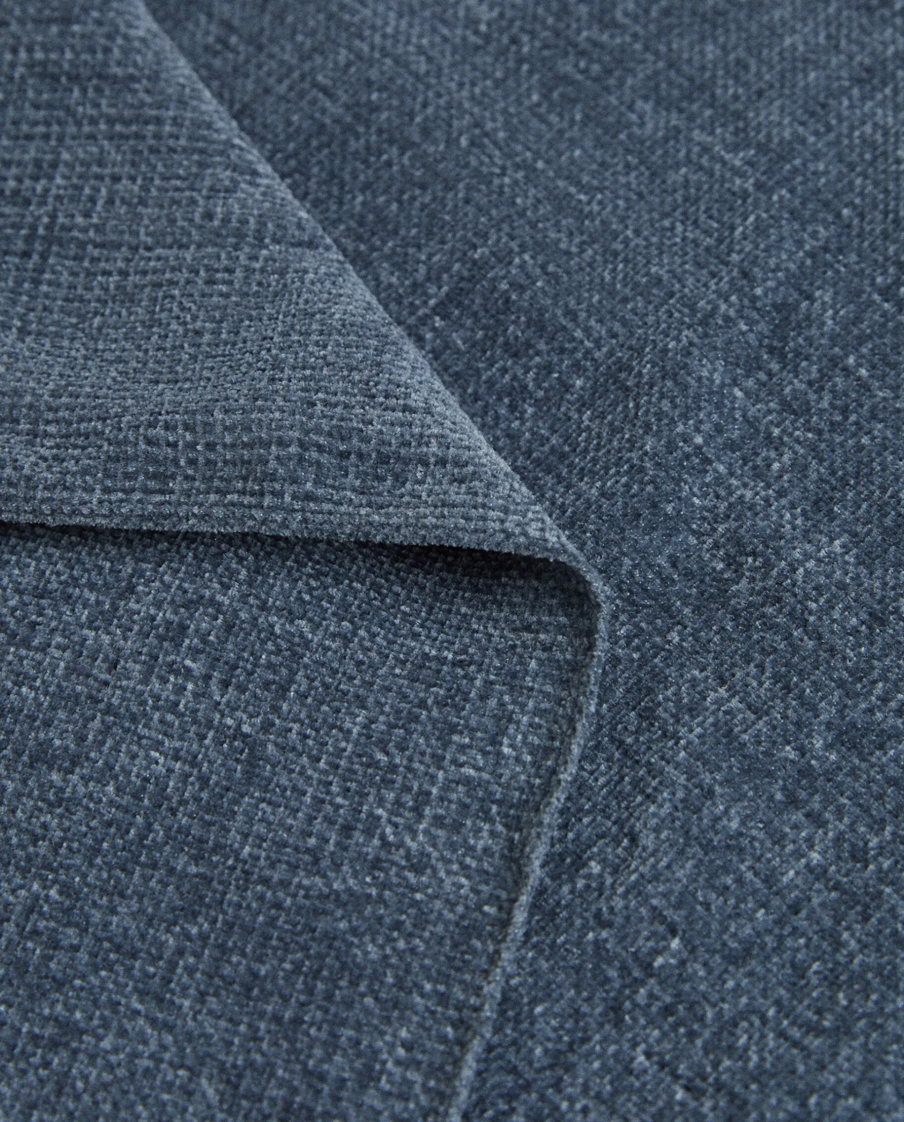 ZARA Home Chenille Blanket