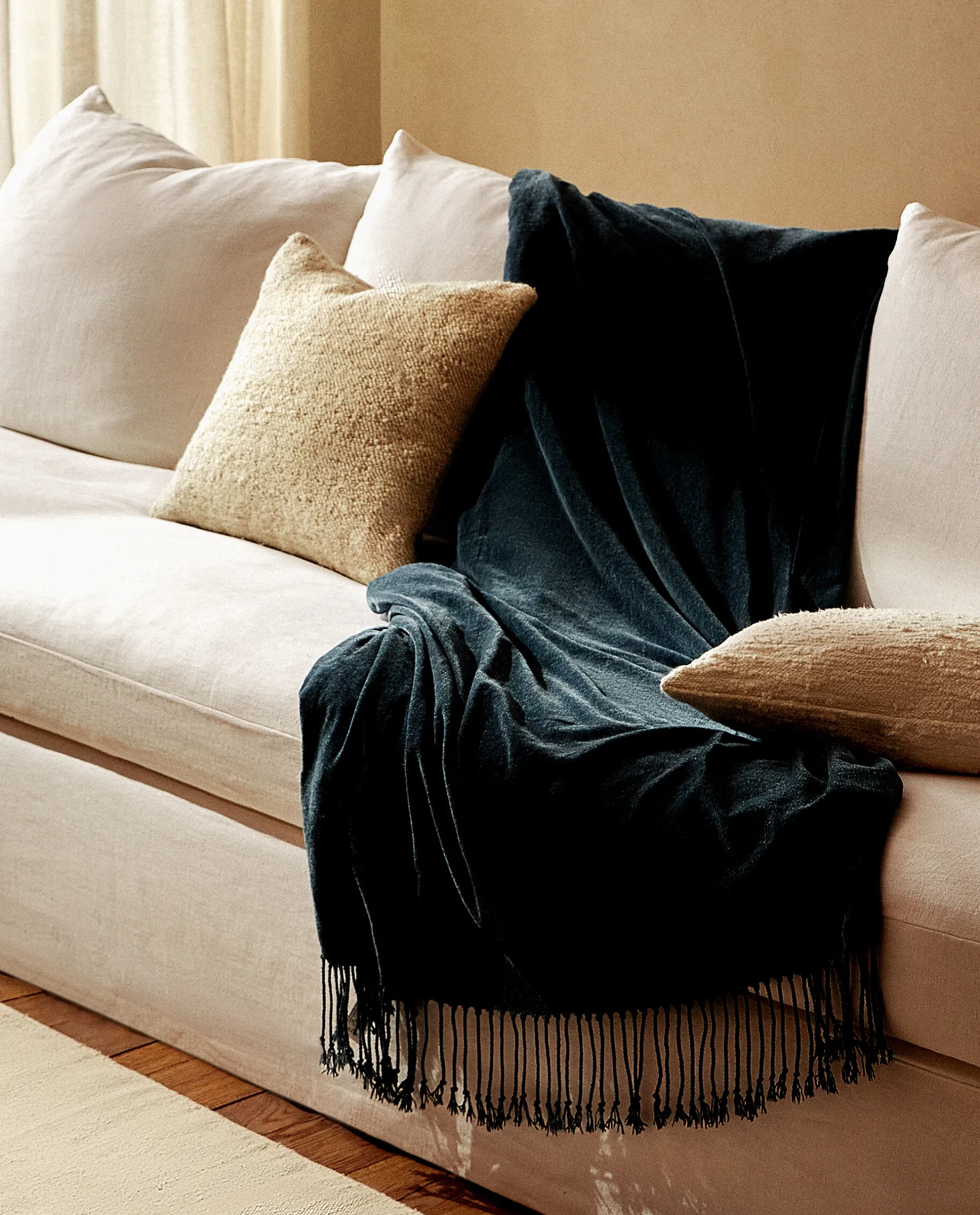 ZARA Home Chenille Blanket