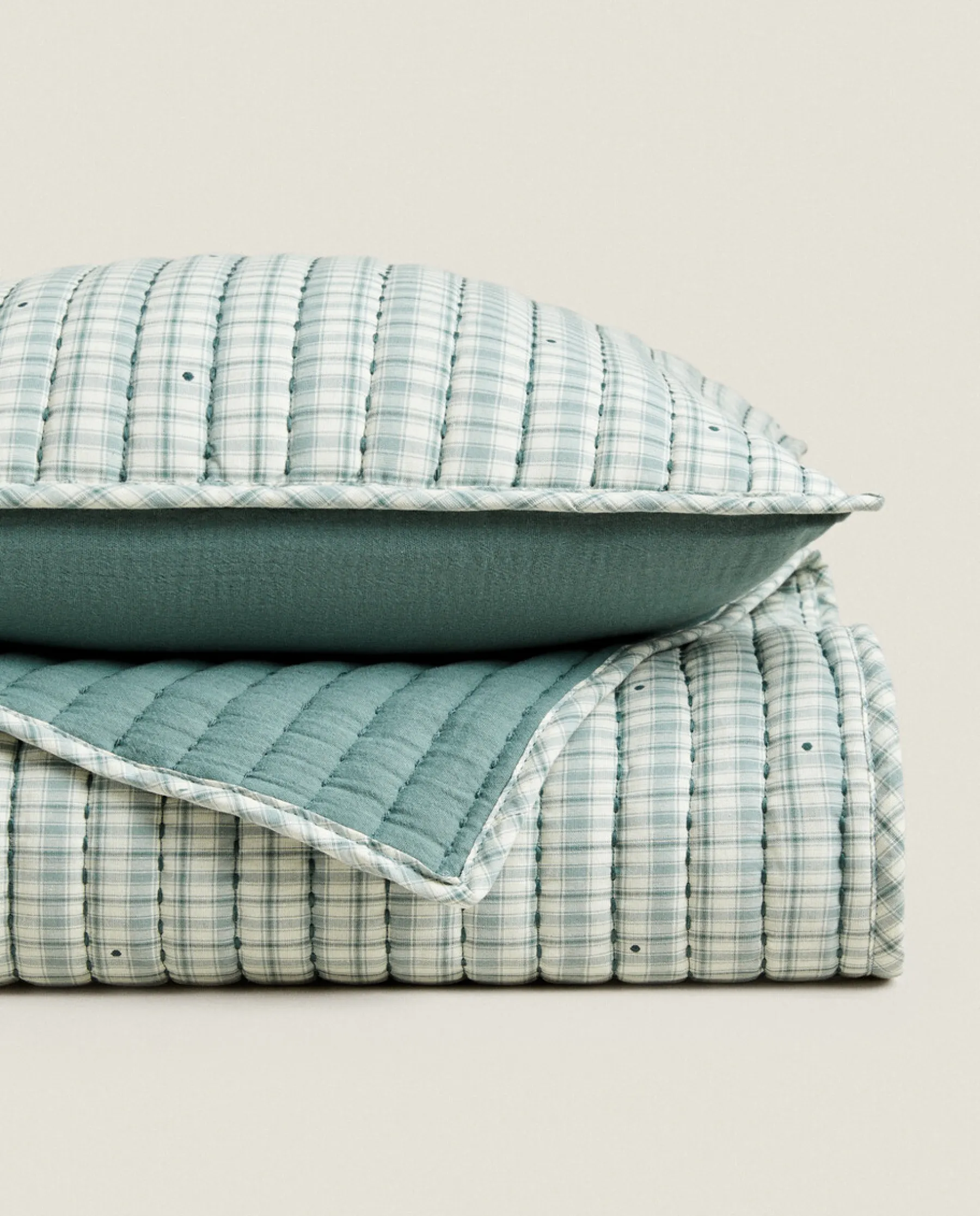 ZARA Home Children'S Checked Christmas Quilt