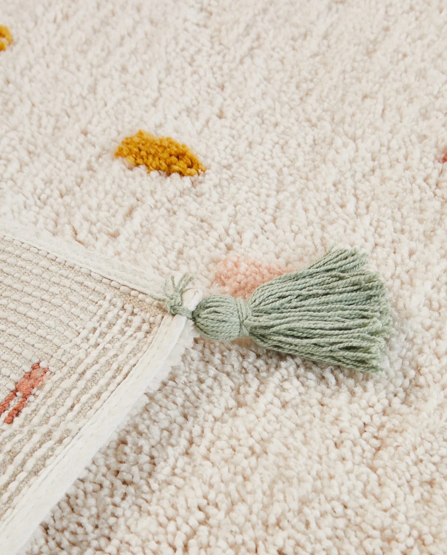 ZARA Home Colored Polka Dot Rug