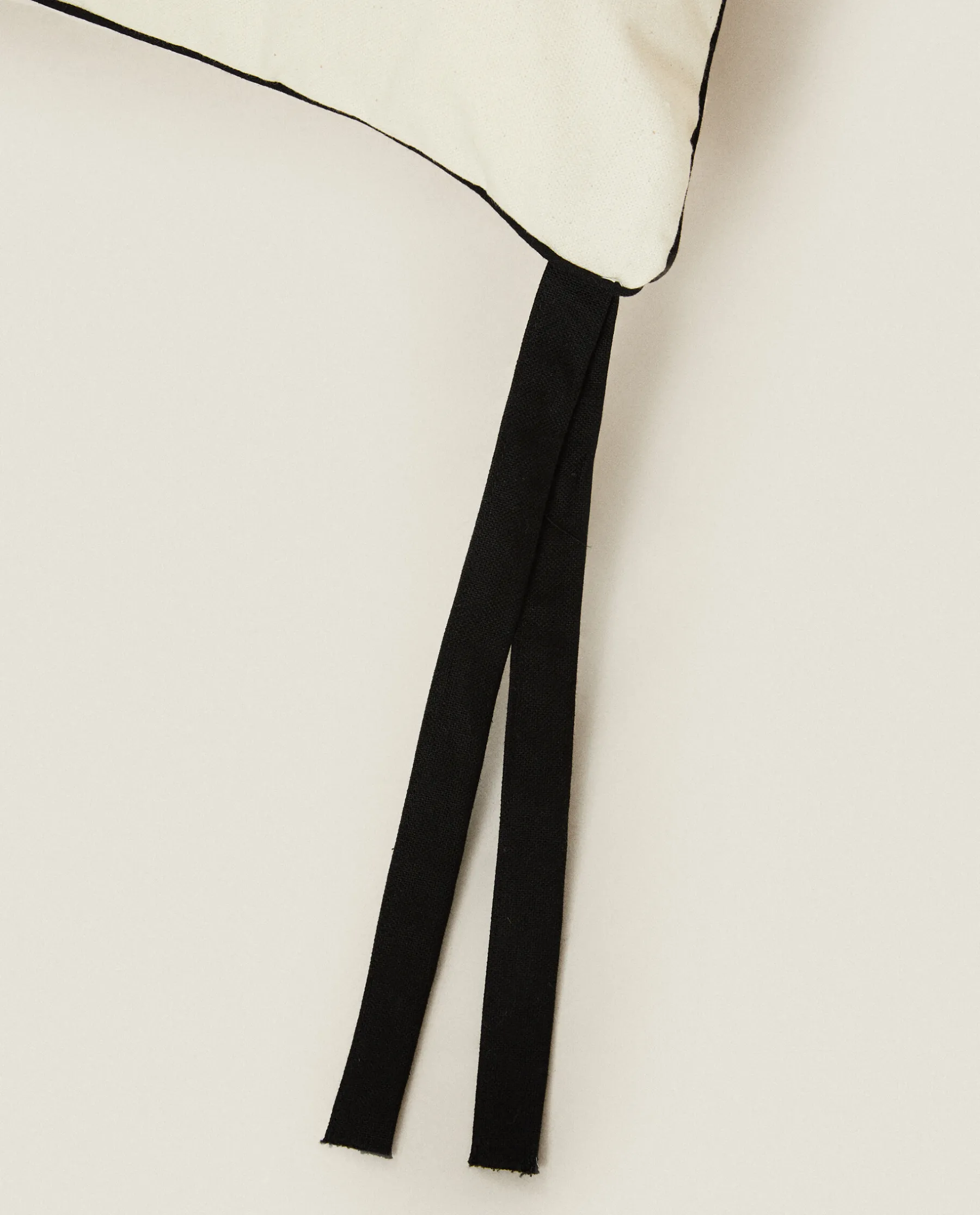 ZARA Home Cotton Back Cushion With Piping