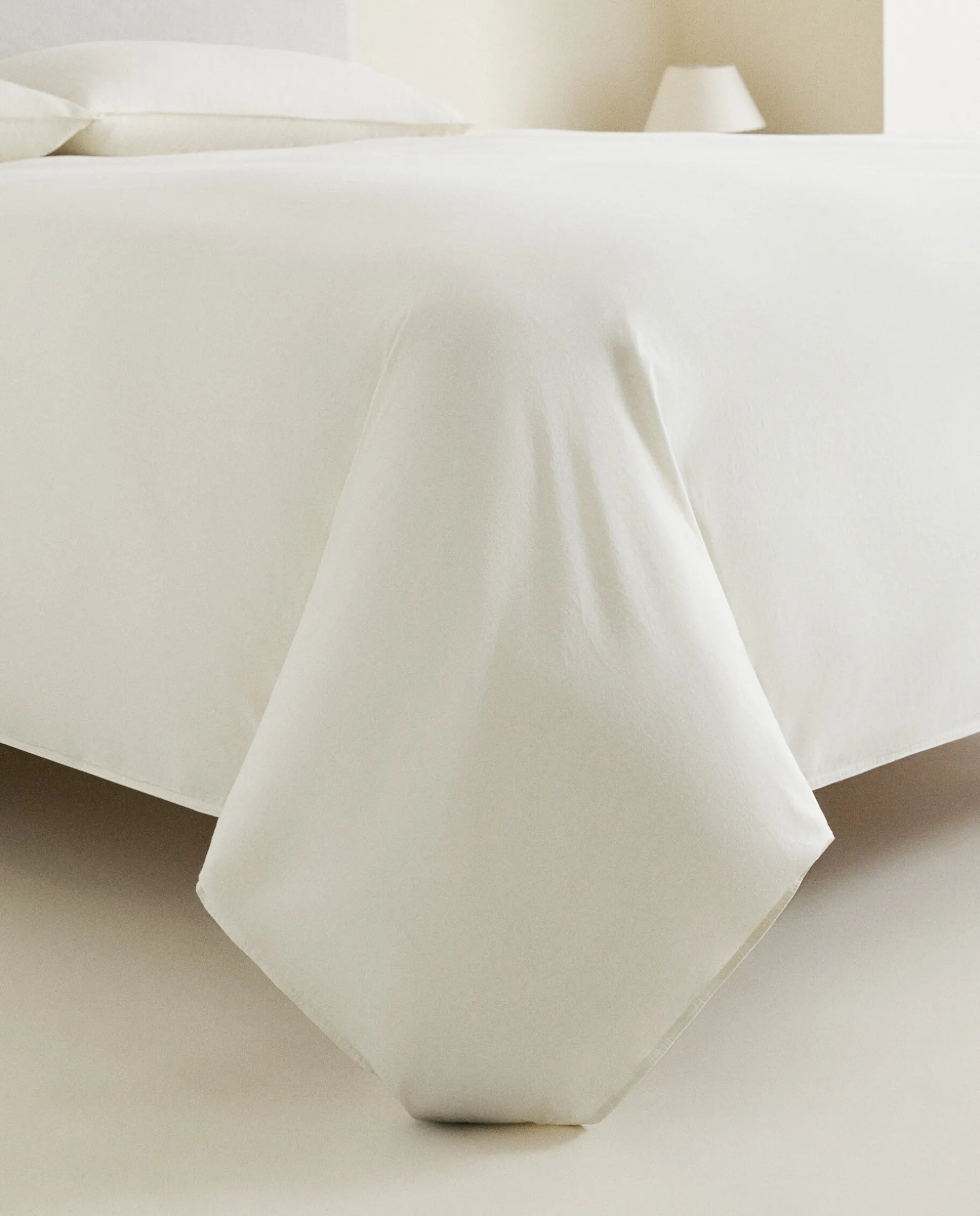 ZARA Home Double Topstitched Duvet Cover