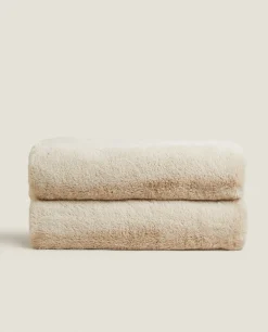 ZARA Home Double-Textured Faux Fur Blanket