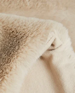 ZARA Home Double-Textured Faux Fur Blanket