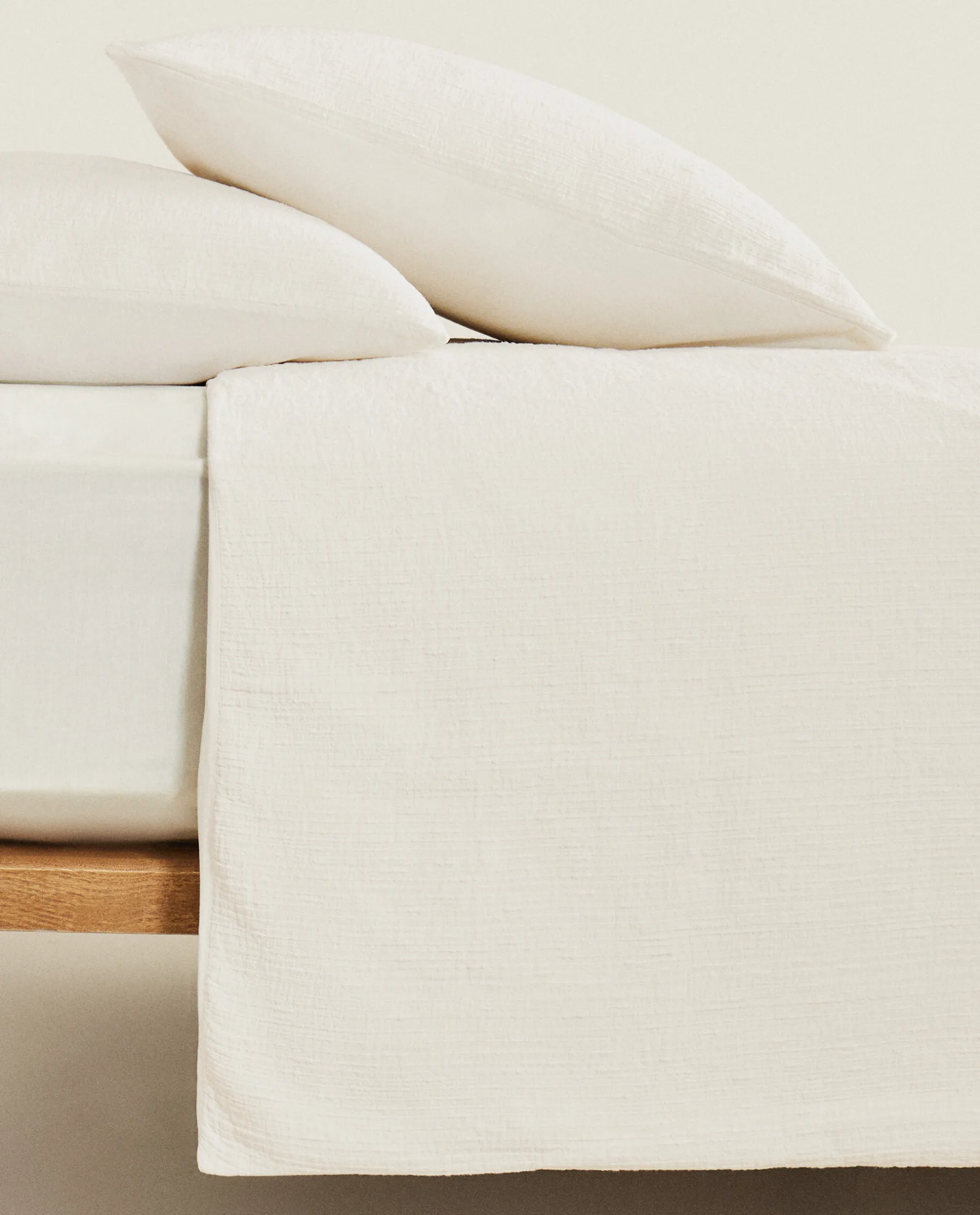 ZARA Home Duvet Cover With Raised Bedspread Effect