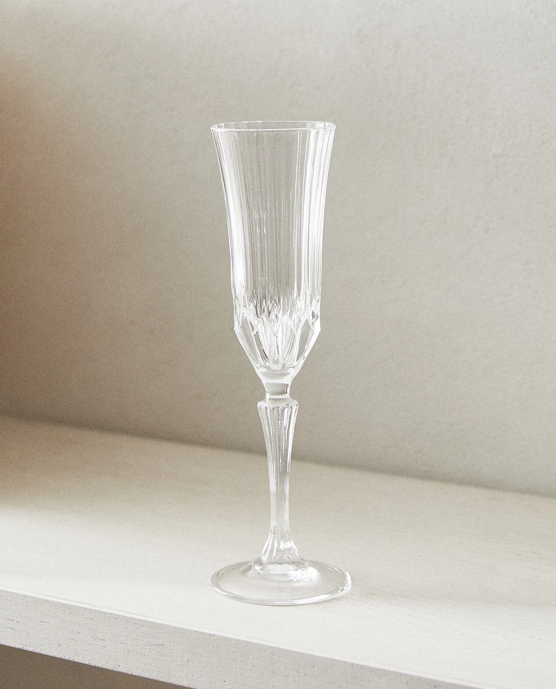ZARA Home Engraved Crystalline Wine Glass