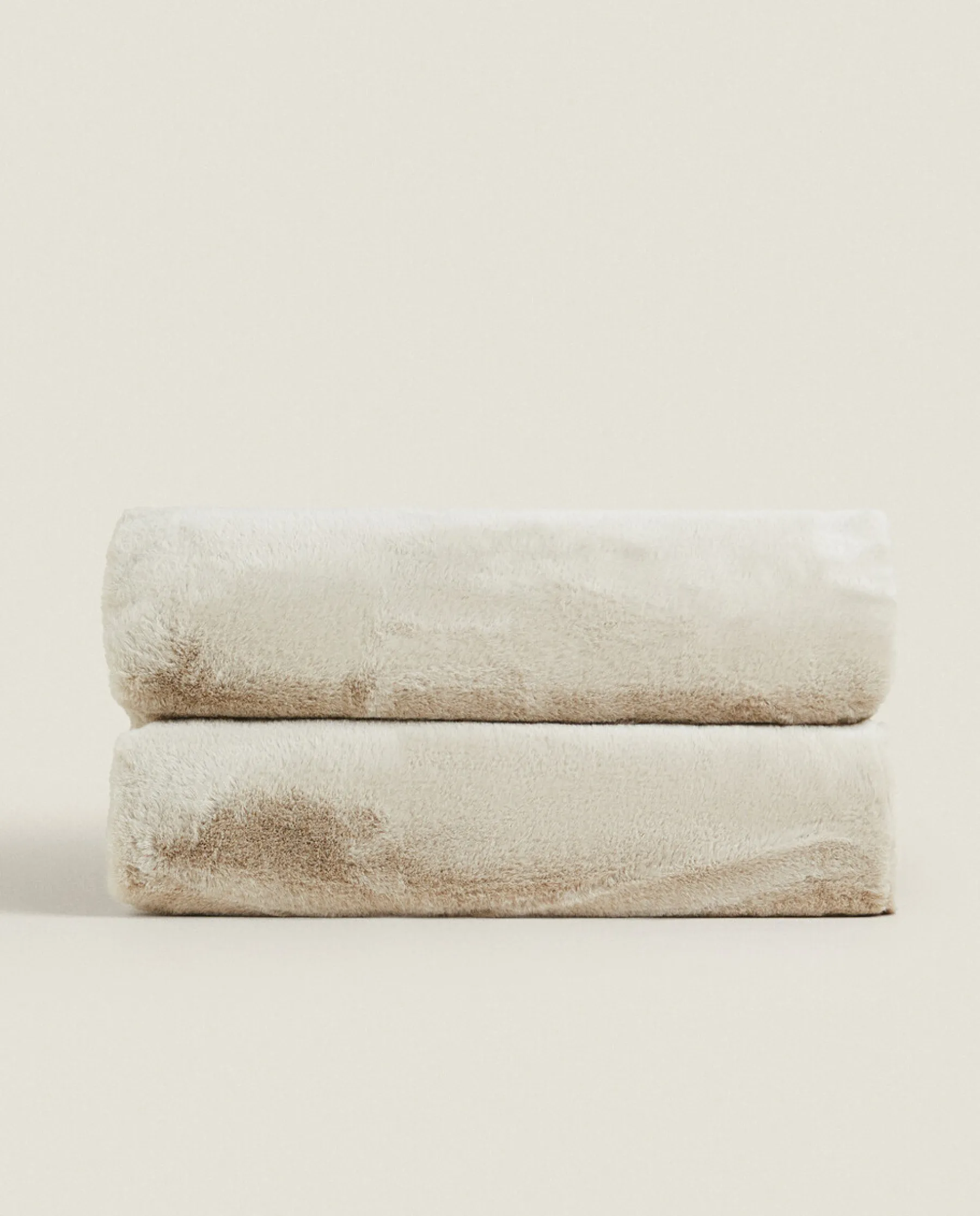 ZARA Home Faux Fur Blanket