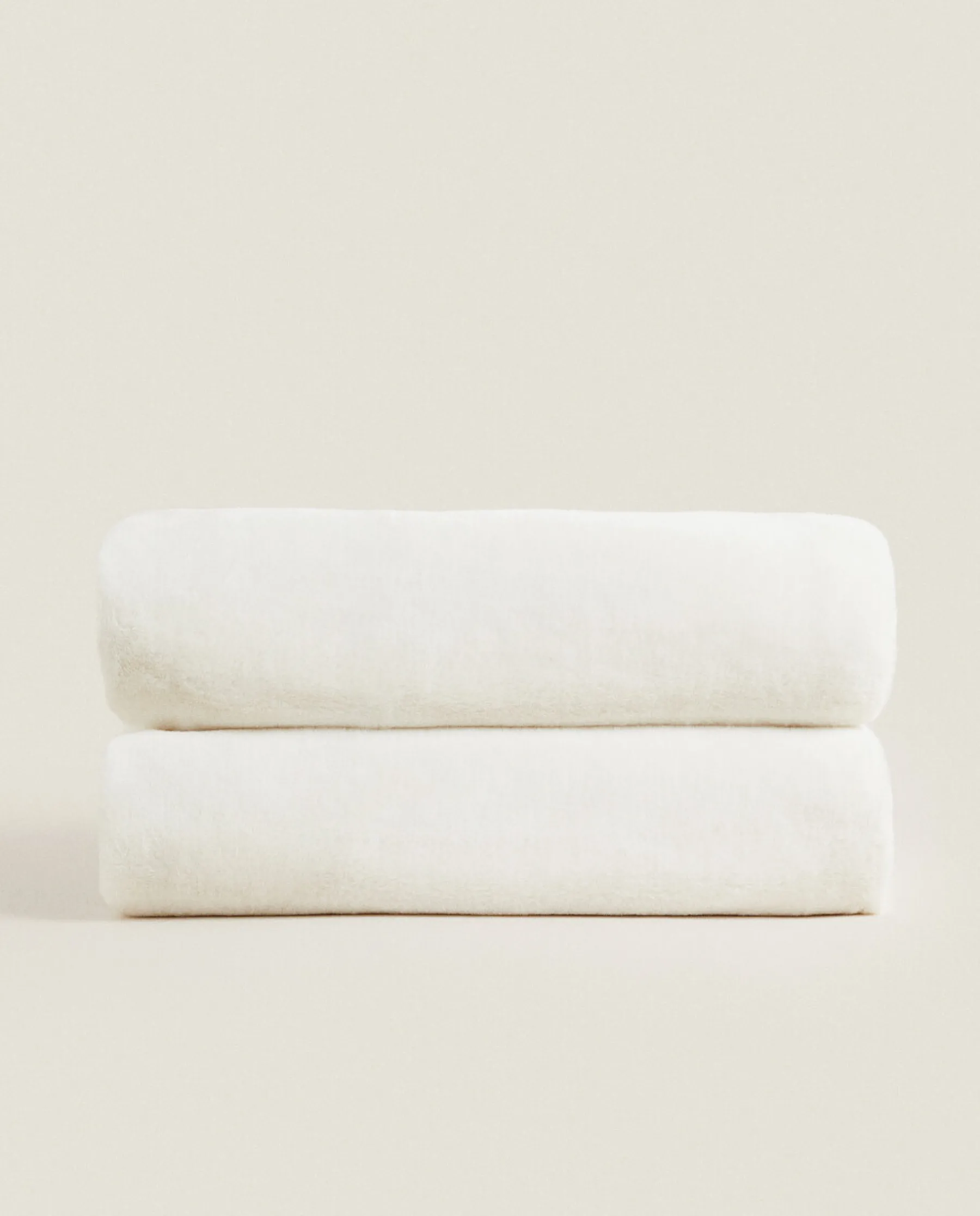 ZARA Home Faux Fur Blanket