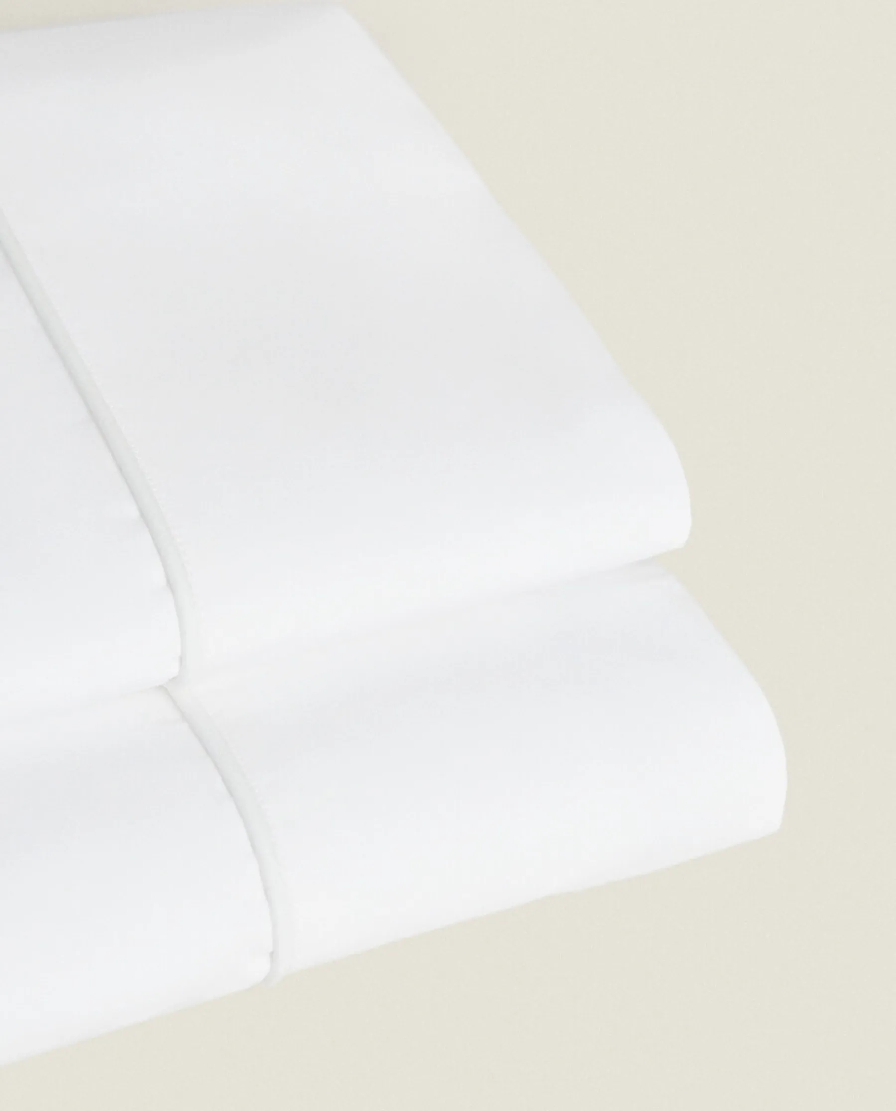 ZARA Home Flat Sheet With Colored Piping Detail