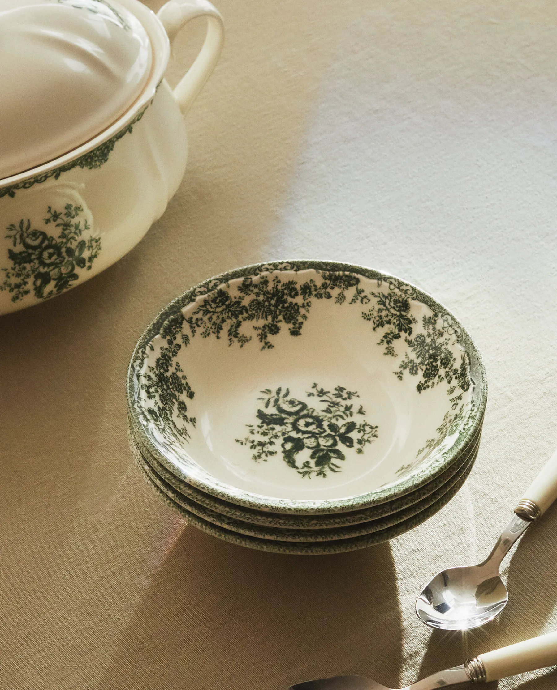 ZARA Home Floral Earthenware Bowl