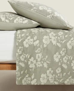 ZARA Home Floral Jacquard Duvet Cover