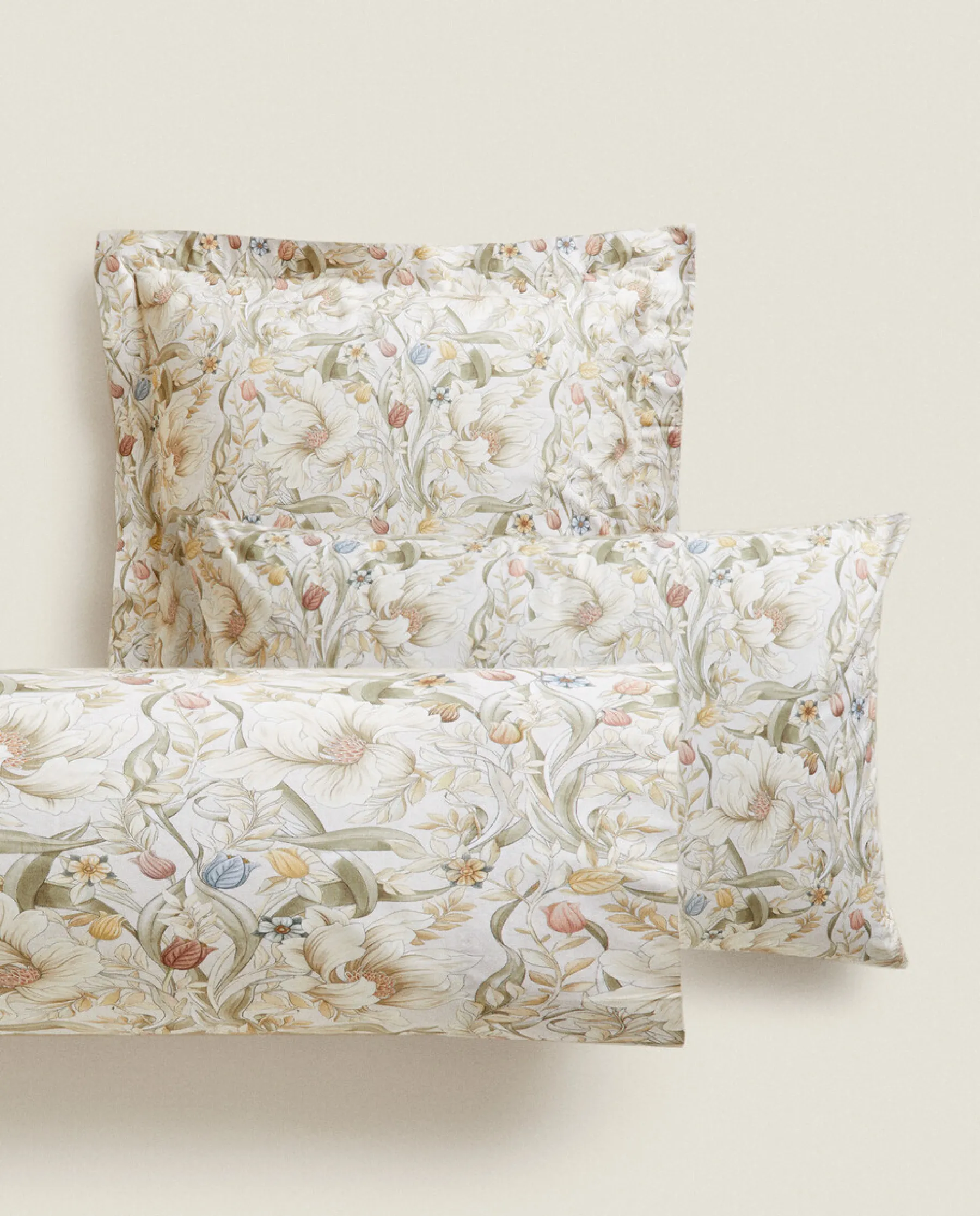 ZARA Home Floral Print Pillowcase
