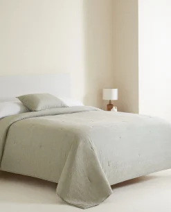 ZARA Home Jacquard Quilt