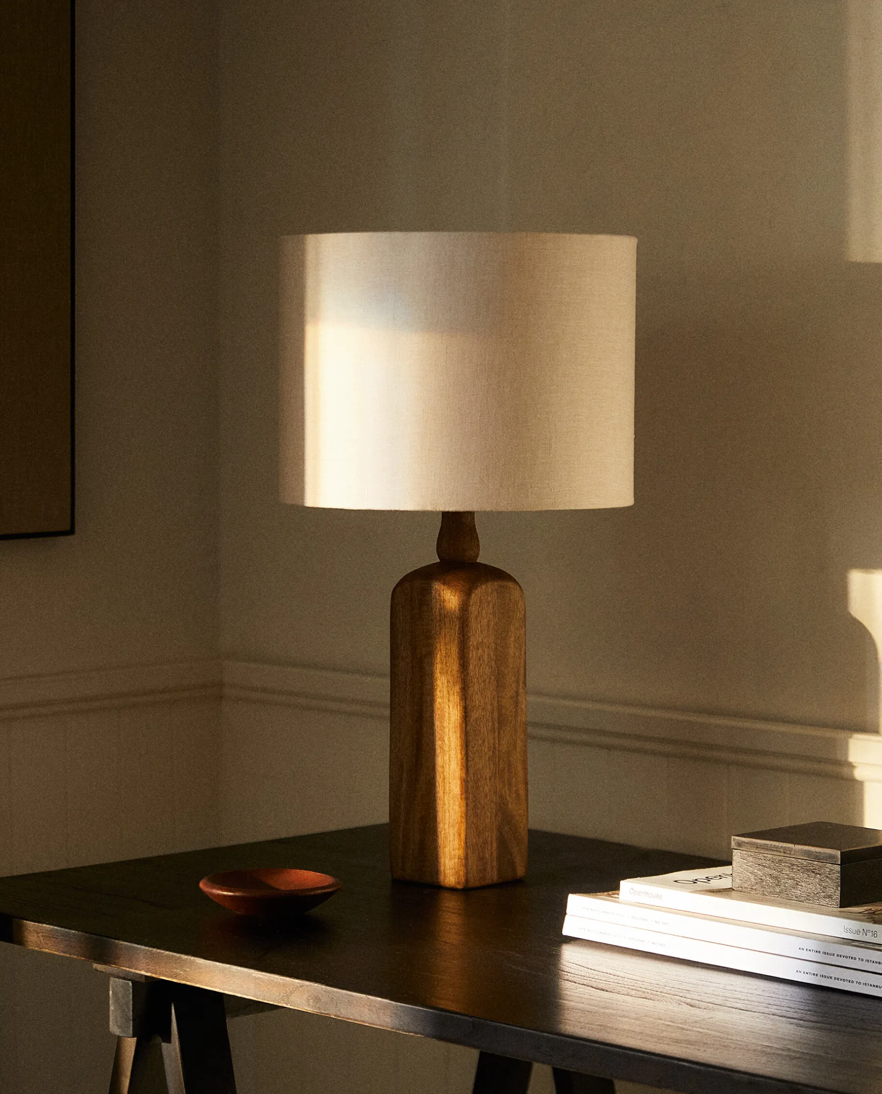 ZARA Home Lamp With Wooden Base