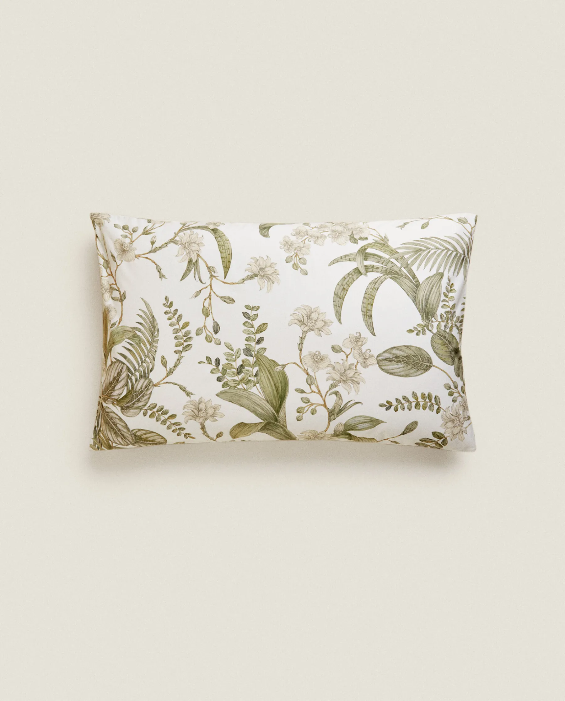 ZARA Home Leaf Print Pillowcase