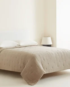 ZARA Home Linen Quilt