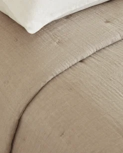 ZARA Home Linen Quilt