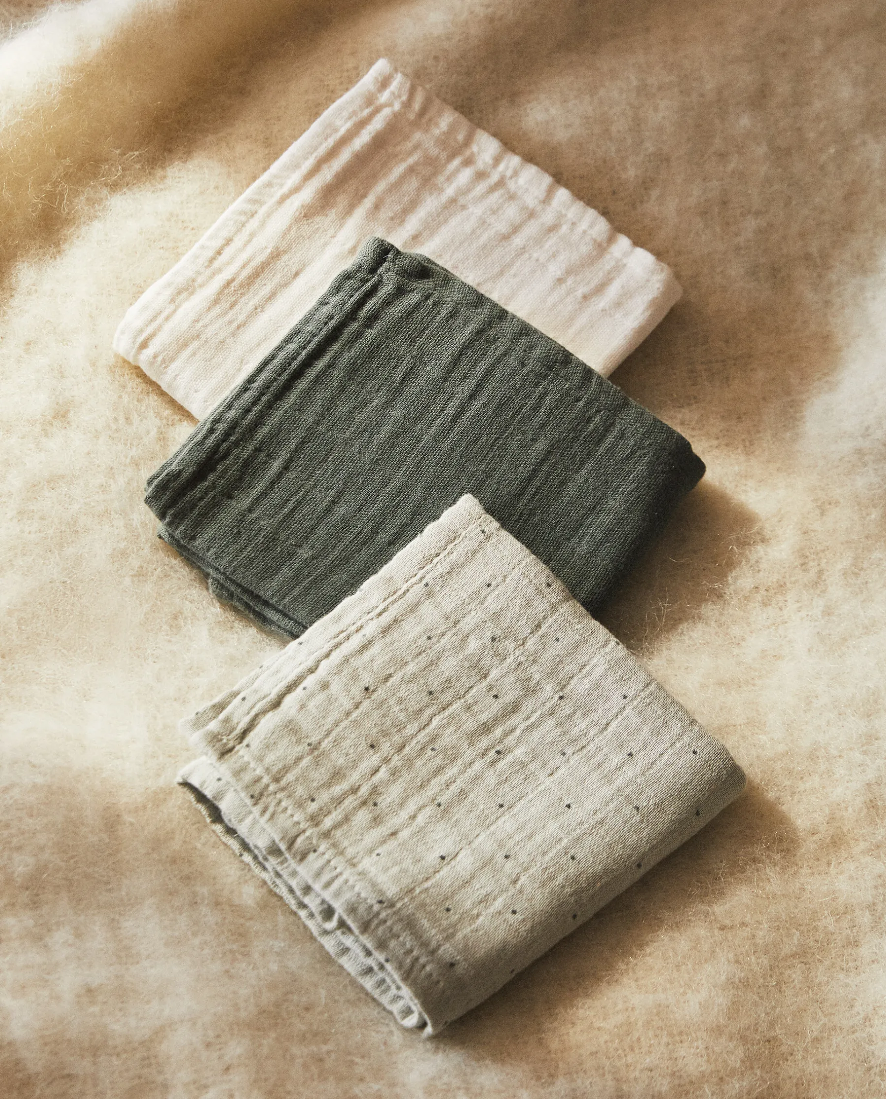 ZARA Home Multicolored Muslin Cloths (Pack Of 3)