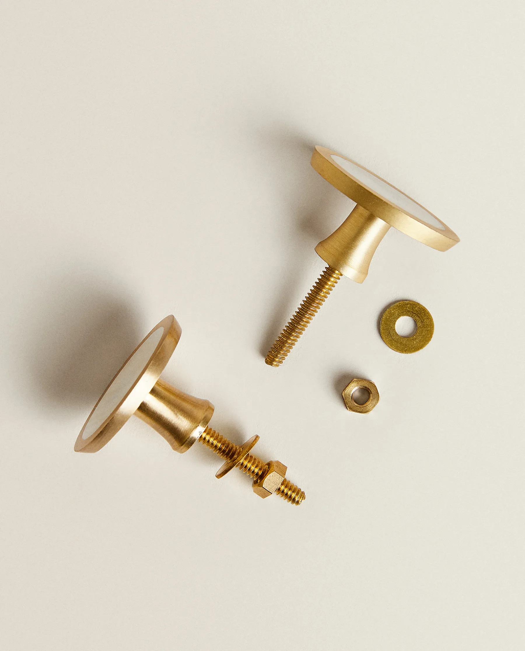 ZARA Home Oval Mother-Of-Pearl Door Knob (Pack Of 2)