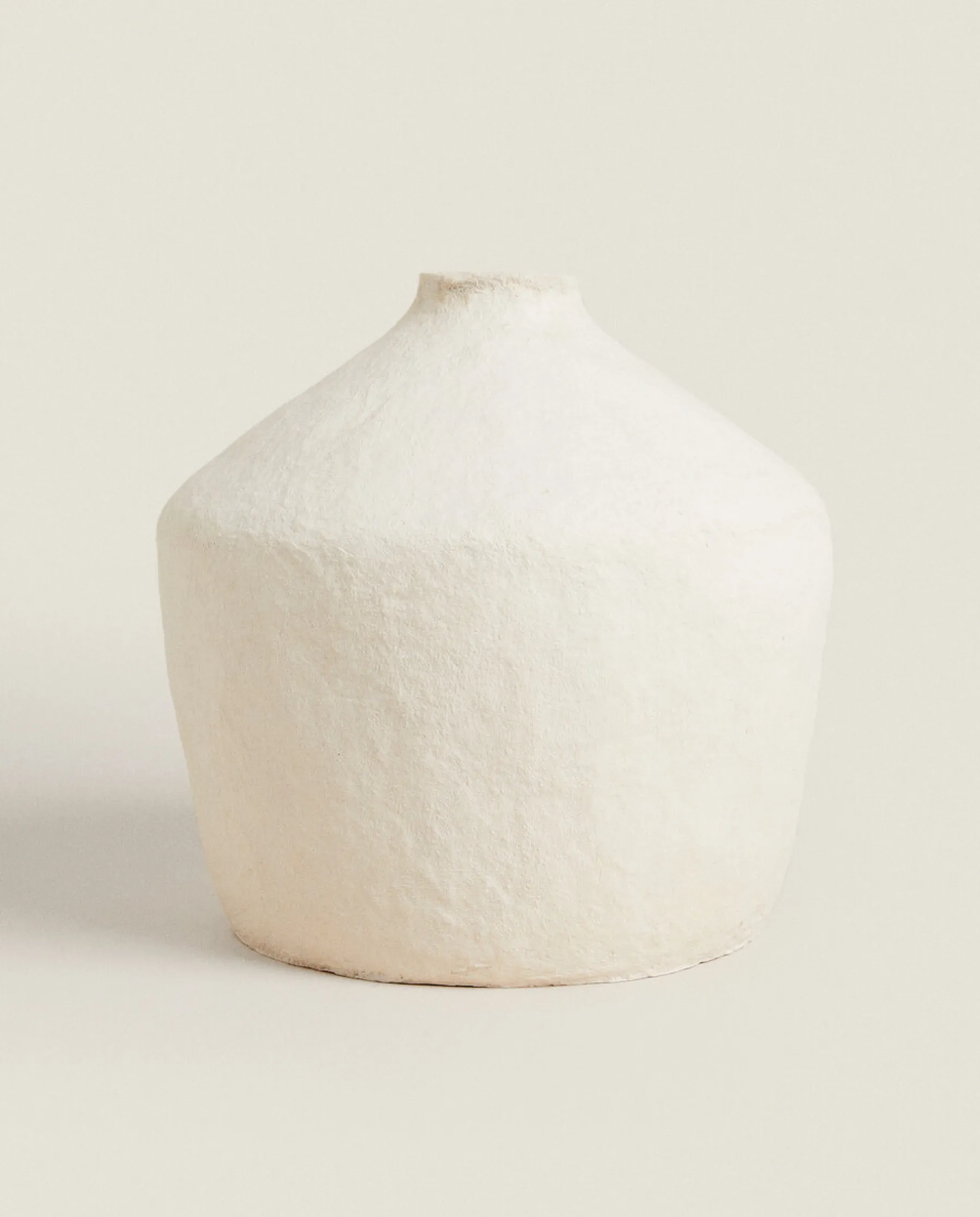 ZARA Home Papier-Mache Vase