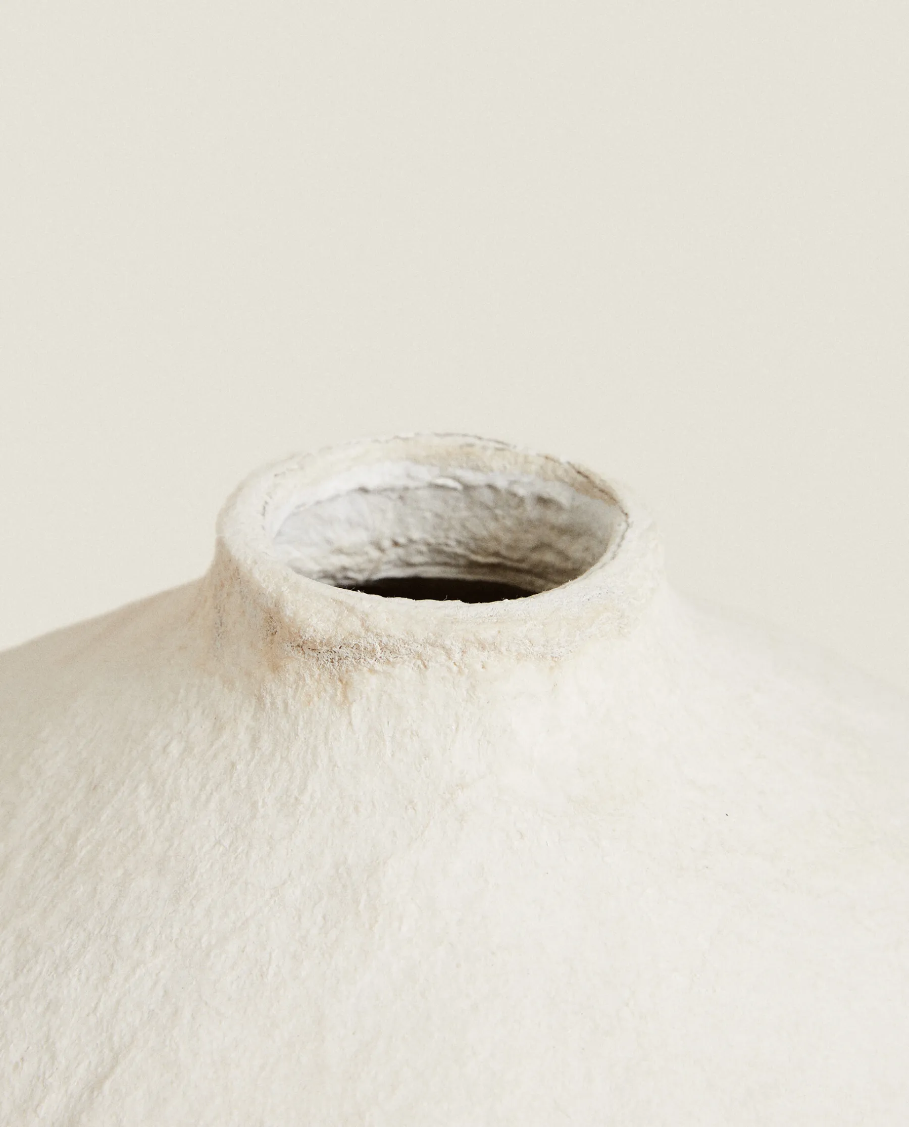 ZARA Home Papier-Mache Vase