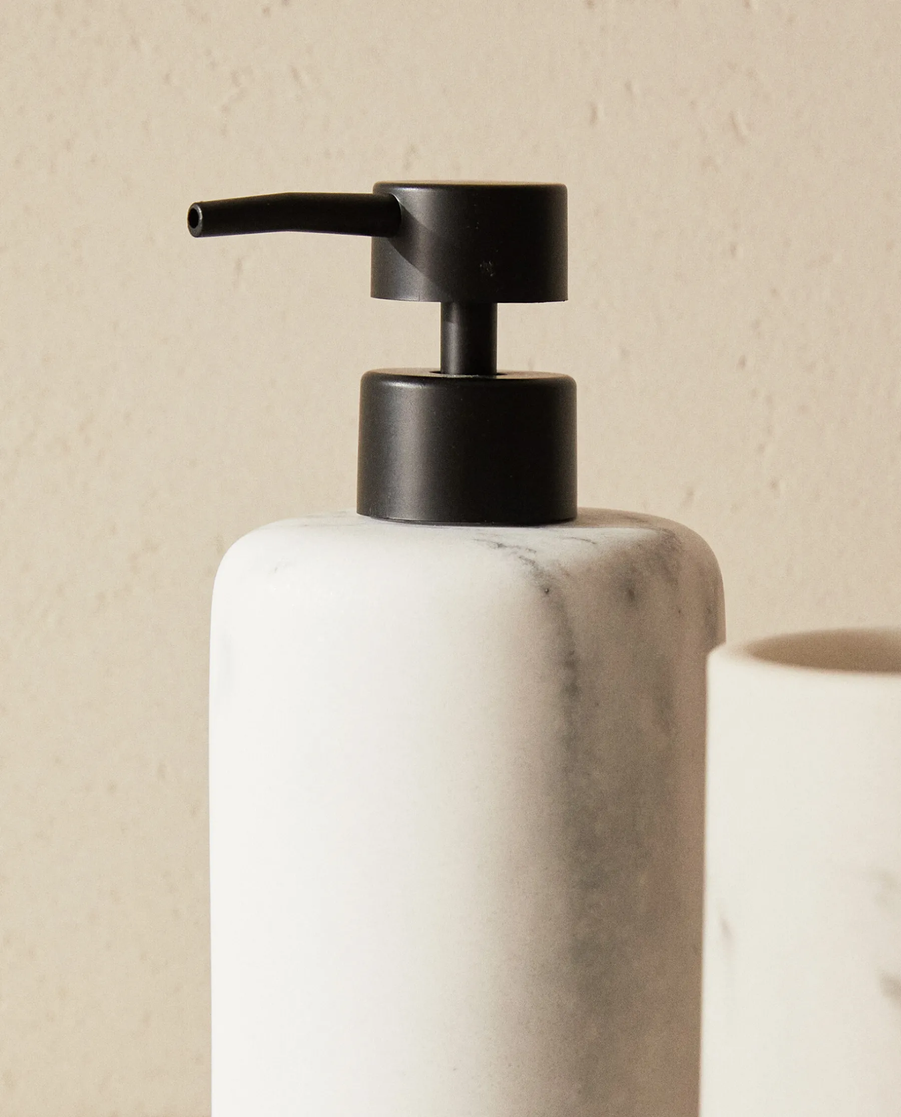 ZARA Home Resin Dispenser