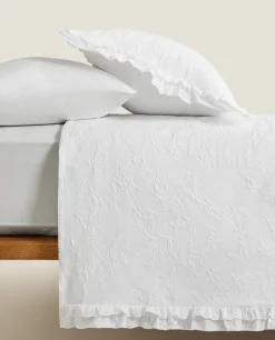 ZARA Home Ruffle Trim Bedspread