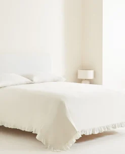 ZARA Home Ruffle Trim Bedspread
