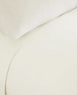 ZARA Home Ruffle Trim Bedspread