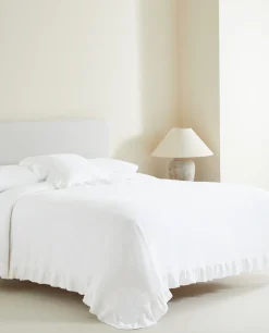 ZARA Home Ruffle Trim Bedspread