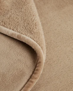 ZARA Home Short Faux Fur Blanket