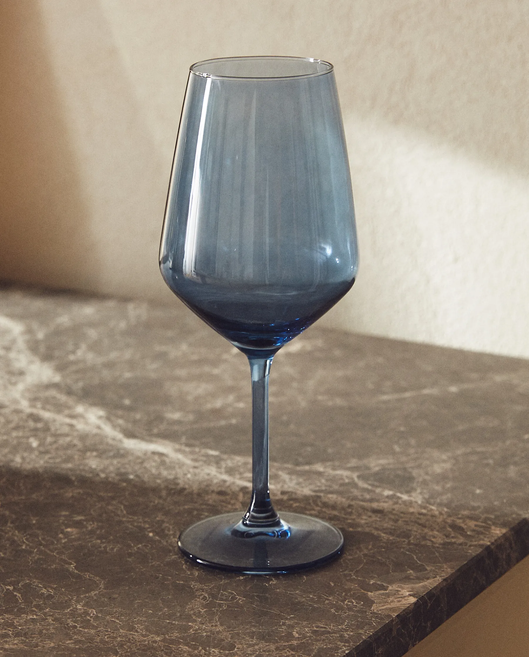 ZARA Home Smooth Wine Glass