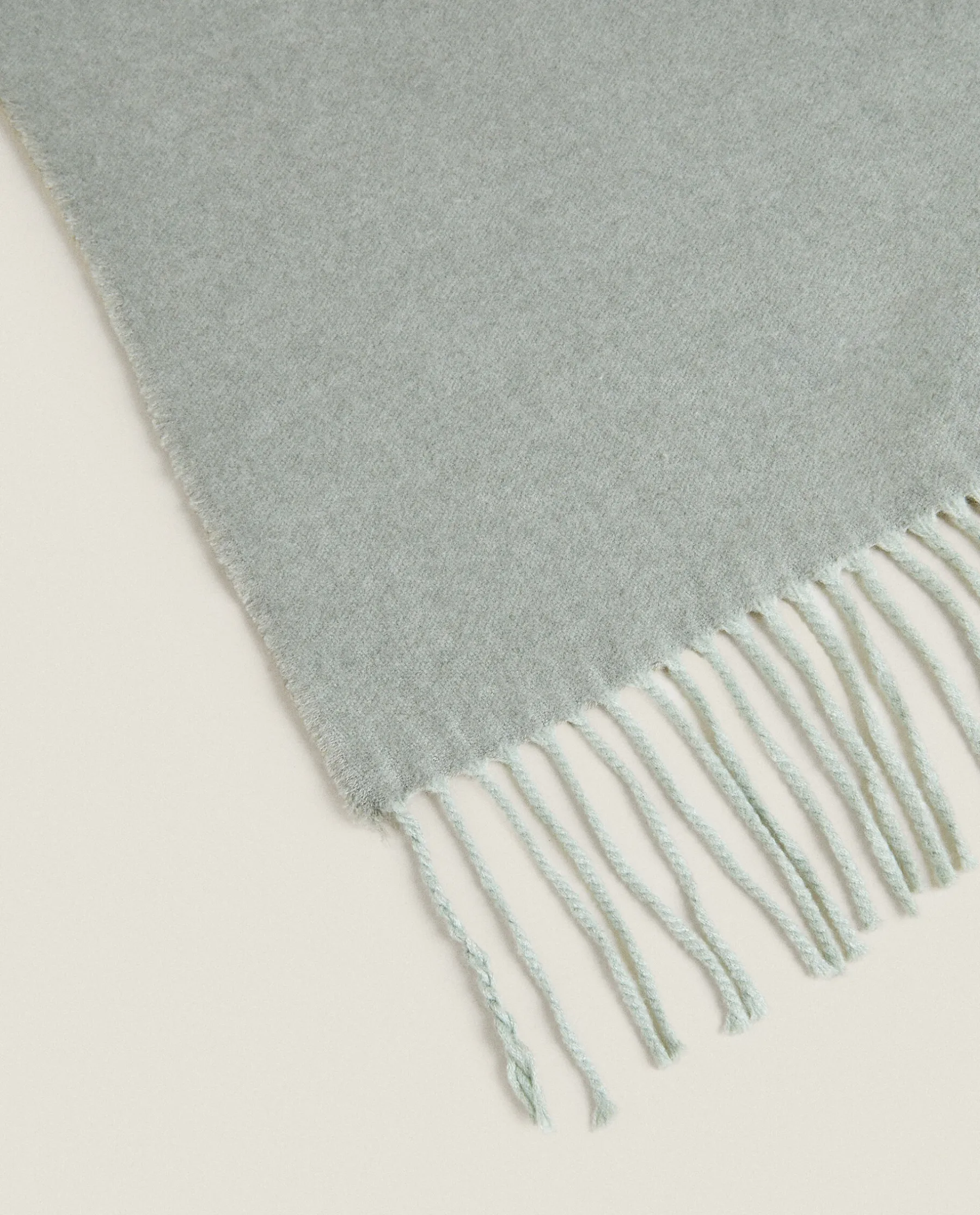 ZARA Home Soft-Touch Blanket