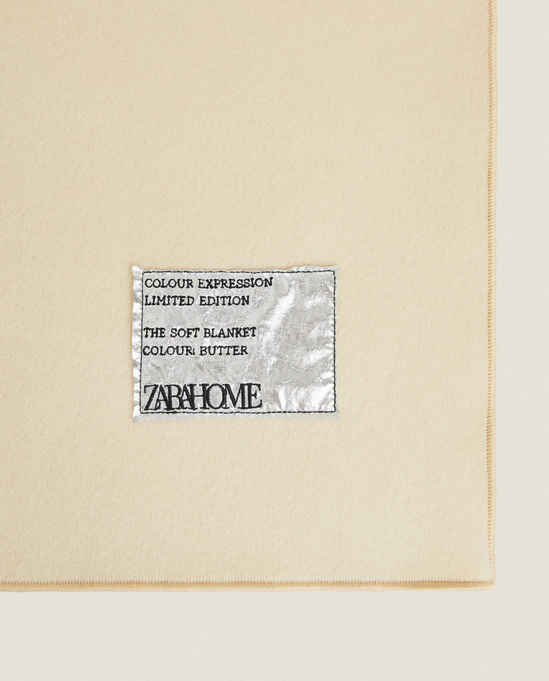 ZARA Home Solid Color Wool Blanket