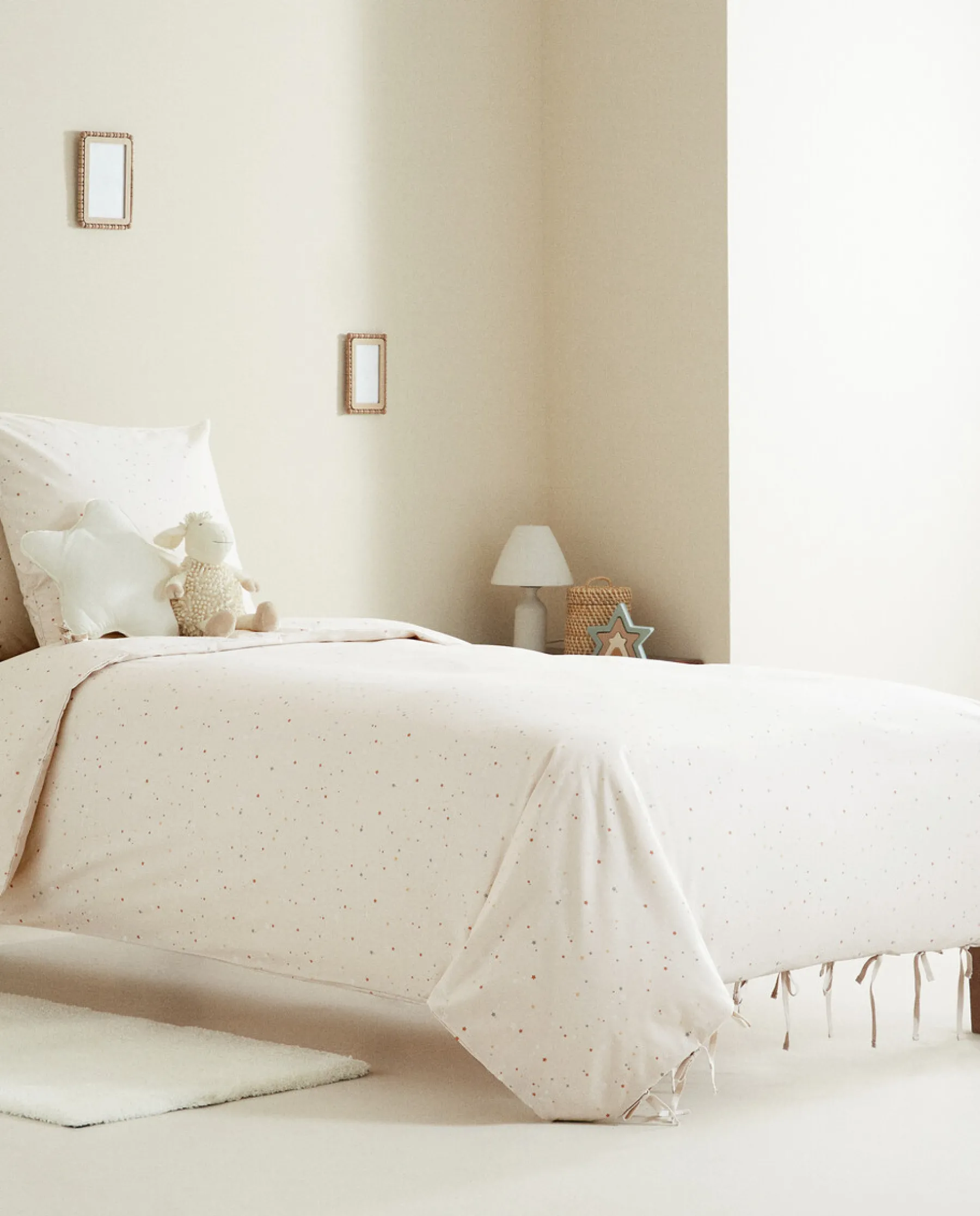 ZARA Home Star Duvet Cover