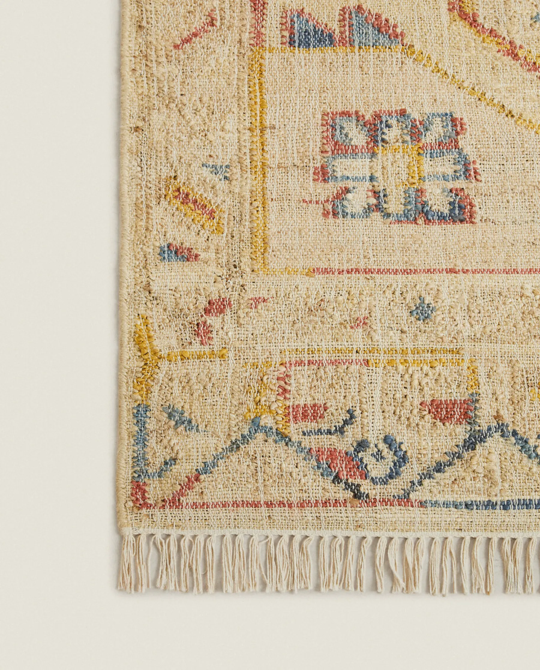 ZARA Home Vintage Jute Rug