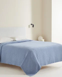 ZARA Home Waffle Knit Bedspread