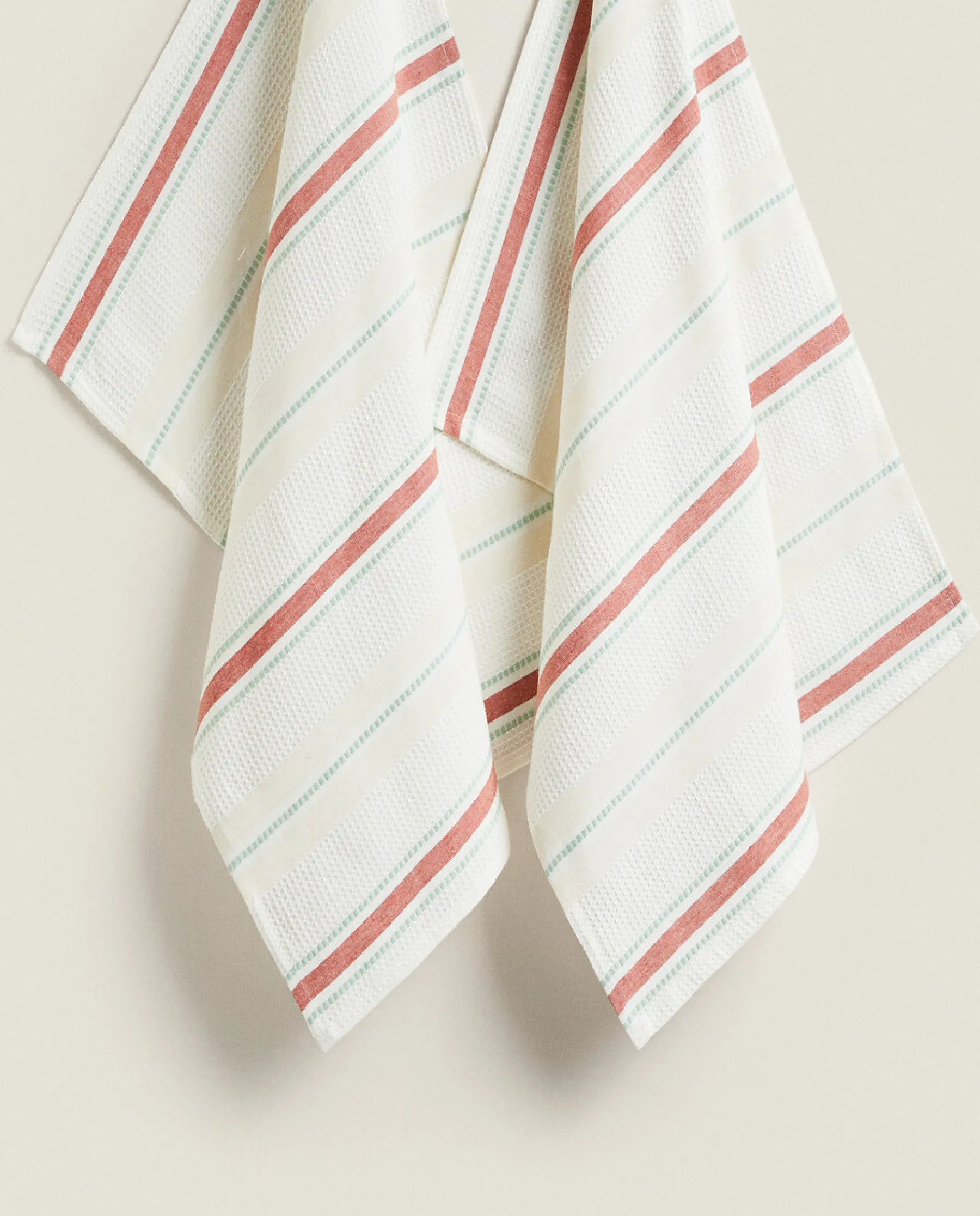 ZARA Home Waffle-Knit Cotton Kitchen Towel With Stripes (Pack Of 2)