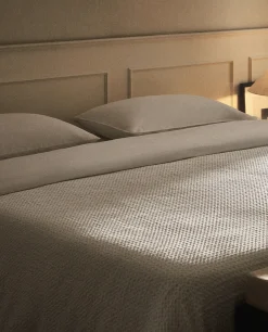 ZARA Home Waffle-Knit Duvet Cover