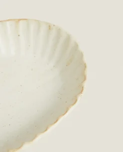 ZARA Home Wavy Ceramic Tray