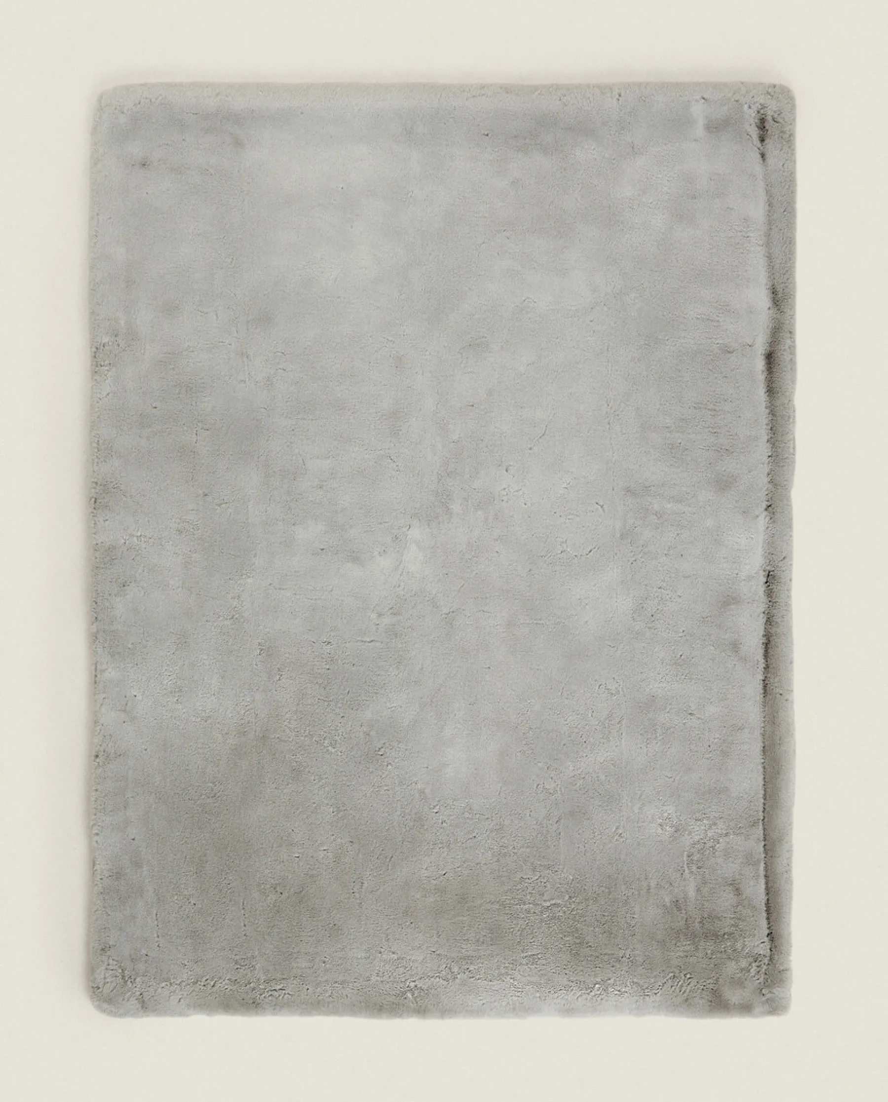 ZARA Home Xl Fuzzy Faux Fur Blanket