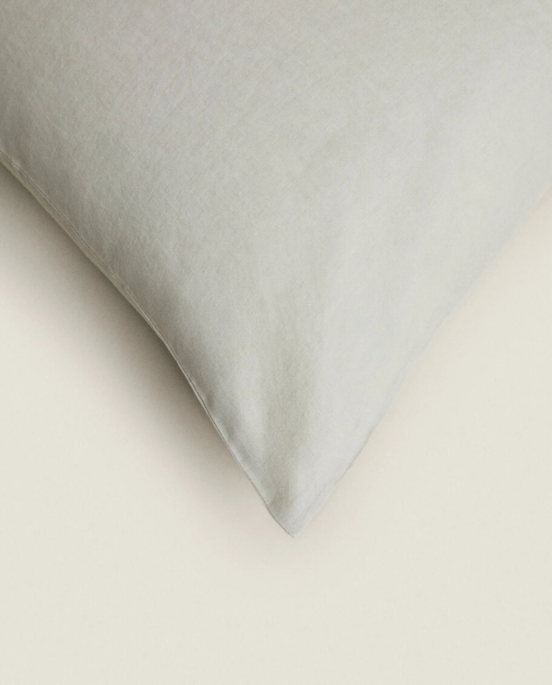 ZARA Home Xxl Throw Pillow Cover