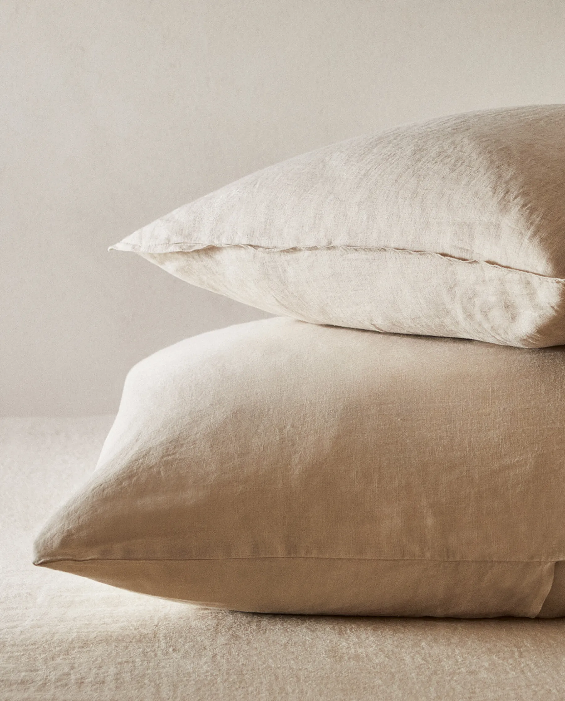 ZARA Home Xxl Throw Pillow Cover